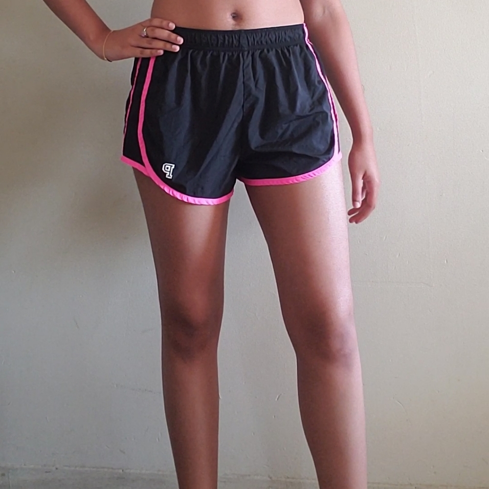 (54)PINK Victoria's Secret Athletic Shorts Size-Medium (EUC)